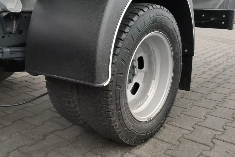 Iveco Daily 35C14 zdjęcie 17