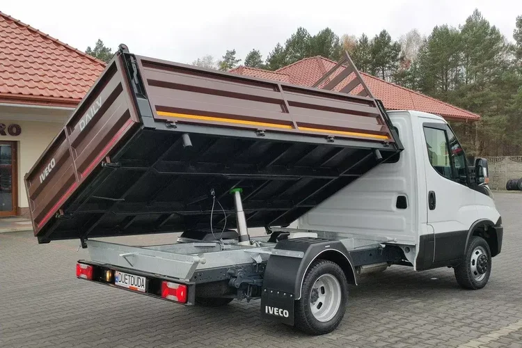 Iveco Daily 35C14 zdjęcie 21