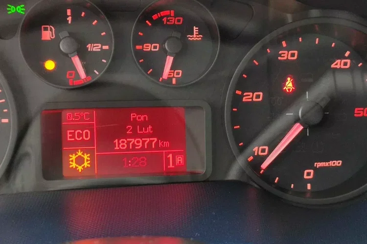 Iveco Daily 35C14 zdjęcie 32