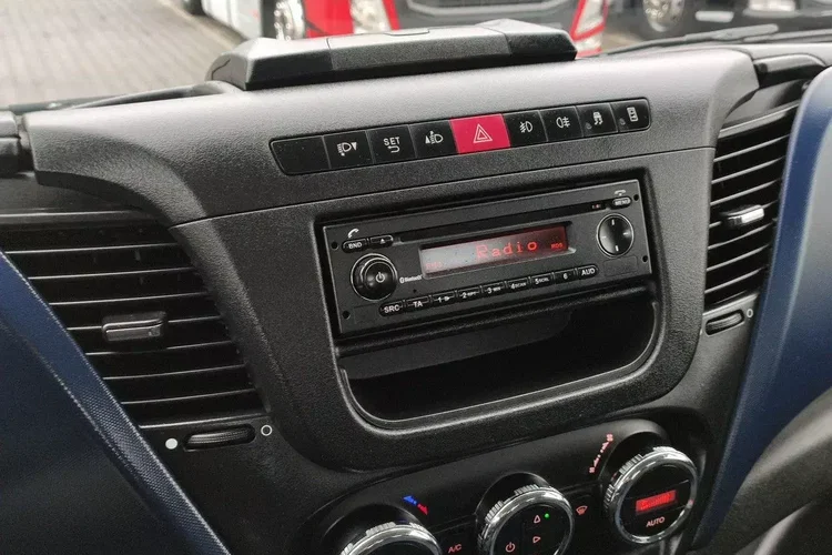 Iveco Daily 35C14 zdjęcie 33