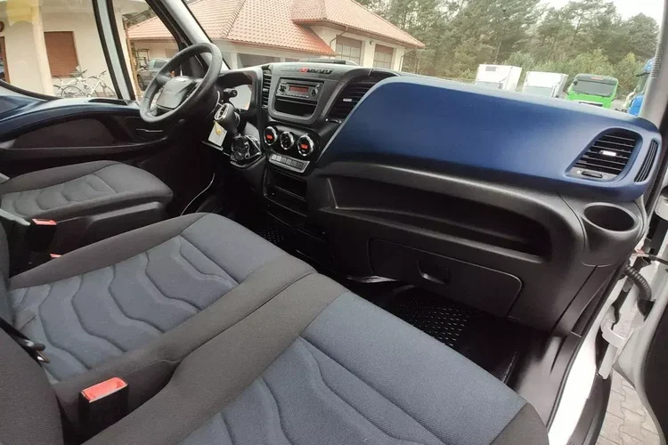 Iveco Daily 35C14 zdjęcie 39