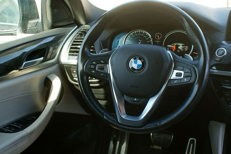 BMW X4 zdjęcie 13