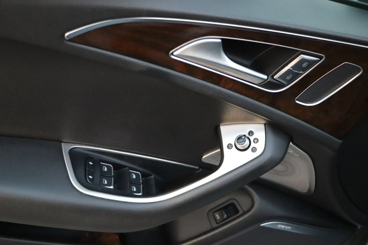 Audi A6 AUTOMAT, skóra, navi, tempomat, zarejestr zdjęcie 19