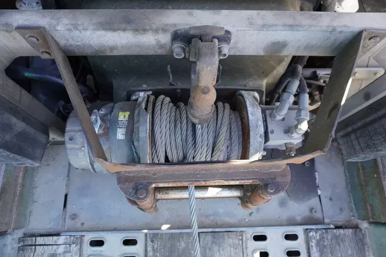 Iveco Stralis 360 EEV Laweta 6x2 zdjęcie 12