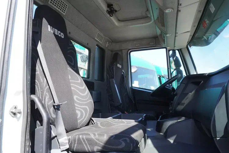 Iveco Stralis 360 EEV Laweta 6x2 zdjęcie 23
