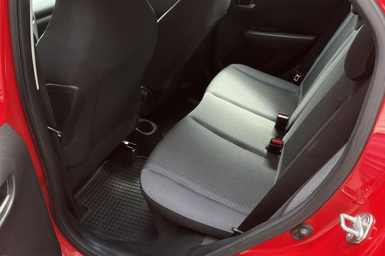 Toyota Aygo 1.0 72KM X-PLAY, salon Polska, gwarancja zdjęcie 10