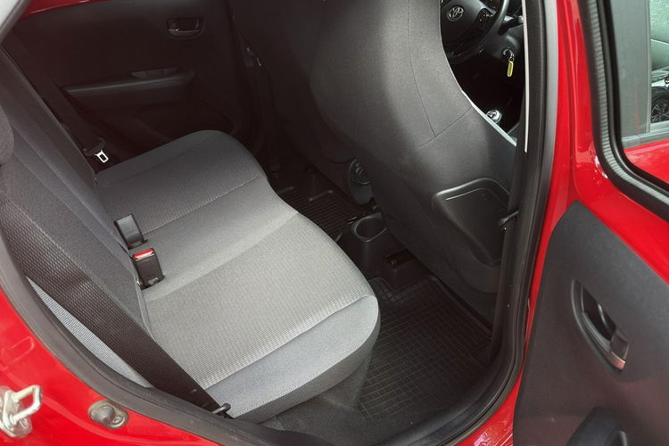 Toyota Aygo 1.0 72KM X-PLAY, salon Polska, gwarancja zdjęcie 12