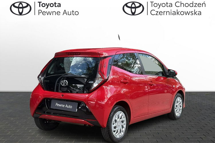 Toyota Aygo 1.0 72KM X-PLAY, salon Polska, gwarancja zdjęcie 5