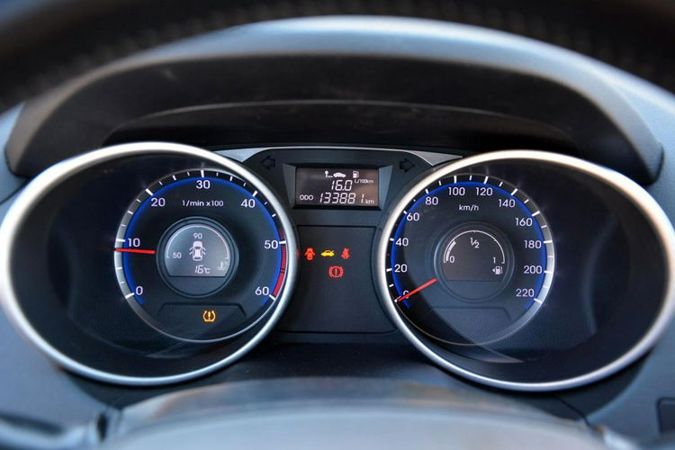 Hyundai ix35 1.7CRDI(116KM) Lift Premium Navi Kamera Skóry Parktronic Alu17" ASO zdjęcie 26