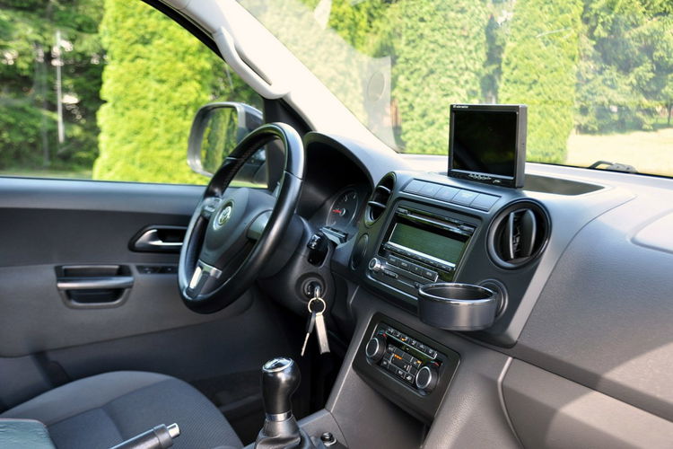 Volkswagen Amarok 2.0TDI(163KM) 4Motion Klimatronik Kamera Orurowany Progi Welur Alu17" zdjęcie 18