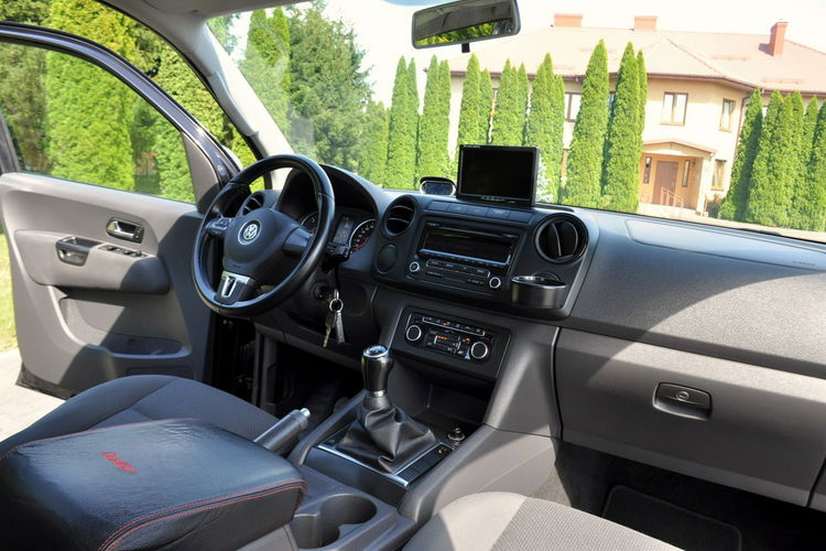 Volkswagen Amarok 2.0TDI(163KM) 4Motion Klimatronik Kamera Orurowany Progi Welur Alu17" zdjęcie 24