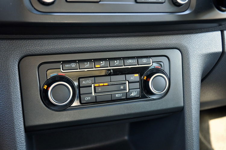 Volkswagen Amarok 2.0TDI(163KM) 4Motion Klimatronik Kamera Orurowany Progi Welur Alu17" zdjęcie 32