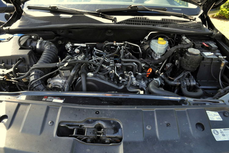 Volkswagen Amarok 2.0TDI(163KM) 4Motion Klimatronik Kamera Orurowany Progi Welur Alu17" zdjęcie 39