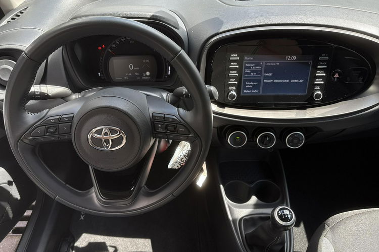 Toyota Aygo X 1.0 VVTi COMFORT, salon Polska, gwarancja, FV23% zdjęcie 17