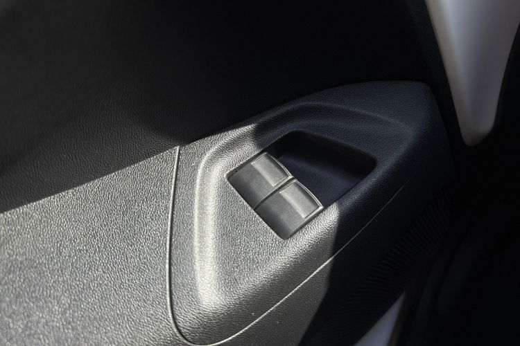 Toyota Aygo 1.0 X-PLAY, salon Polska, gwarancja zdjęcie 16