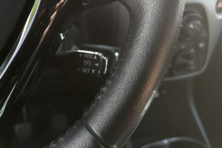 Toyota Aygo 1.0 X-PLAY, salon Polska, gwarancja zdjęcie 22