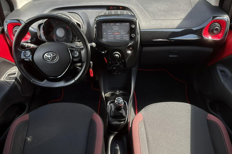 Toyota Aygo 1.0 VVTi X-CITE, salon Polska, gwarancja zdjęcie 14
