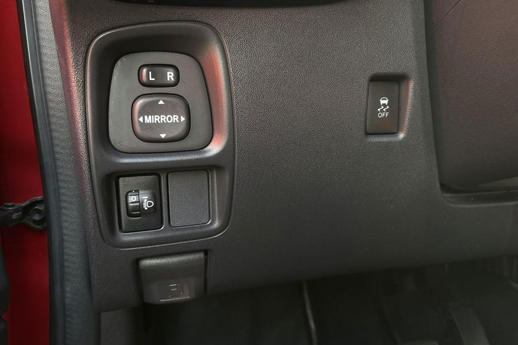 Toyota Aygo 1.0 VVTi X-CITE, salon Polska, gwarancja zdjęcie 17