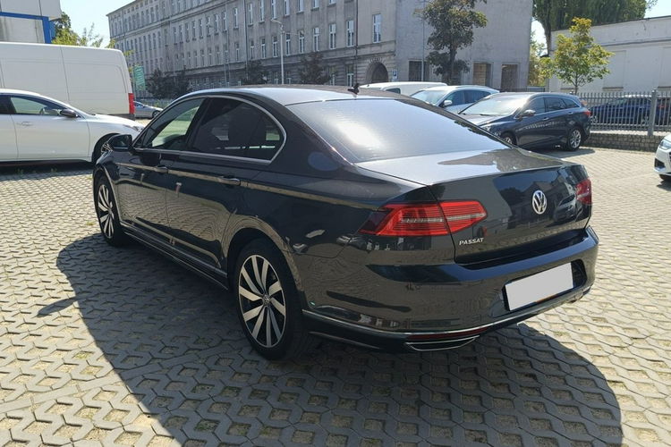 Volkswagen Passat 1.5 TSi 150KM R-Line Highline / Salon PL I-właściciel zdjęcie 3