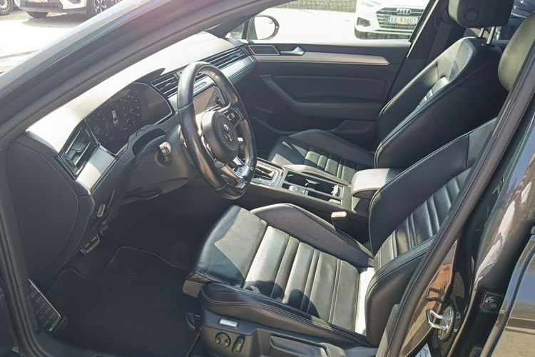 Volkswagen Passat 1.5 TSi 150KM R-Line Highline / Salon PL I-właściciel zdjęcie 7