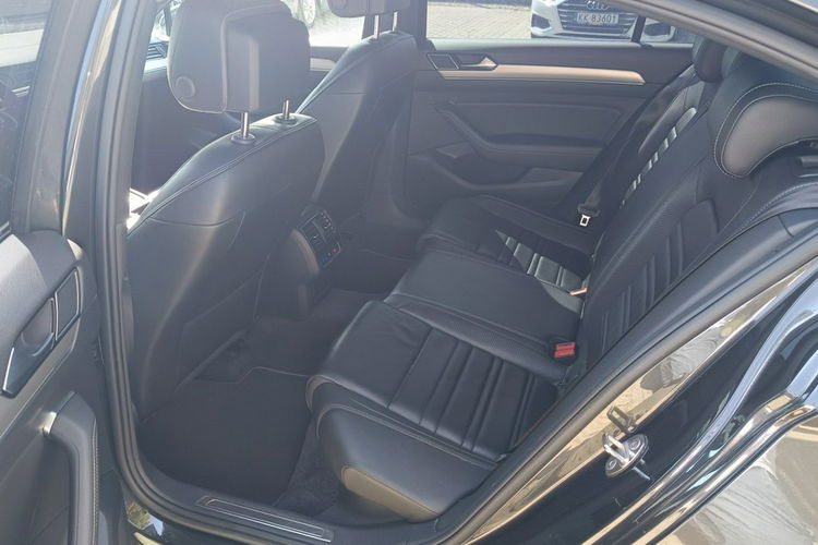 Volkswagen Passat 1.5 TSi 150KM R-Line Highline / Salon PL I-właściciel zdjęcie 8