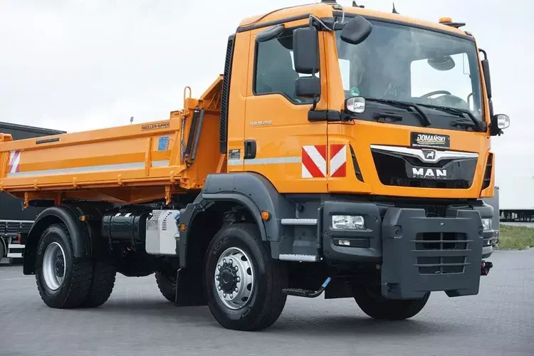 MAN TGM / 18.250 / E 6 / 4 X 4 / WYWROTKA 3 STRONNA / ŁAD. 10 060 KG / zdjęcie 31