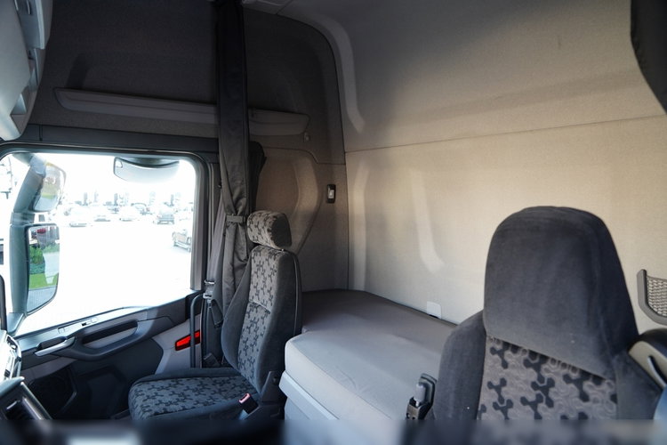 Scania S 450 / RETARDER / KLIMATYZACJA POSTOJOWA / ALUFELGI / NAVI / PO KONTRAKCIE SERWISOWYM / SPROWADZONA zdjęcie 25