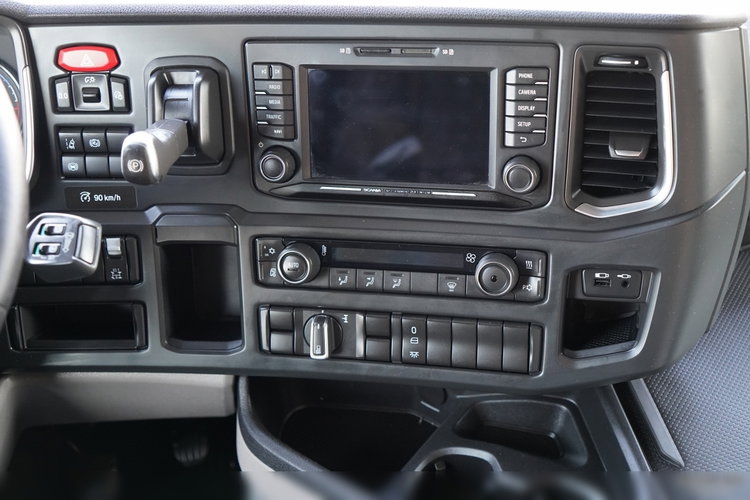 Scania S 450 / RETARDER / KLIMATYZACJA POSTOJOWA / ALUFELGI / NAVI / PO KONTRAKCIE SERWISOWYM / SPROWADZONA zdjęcie 30