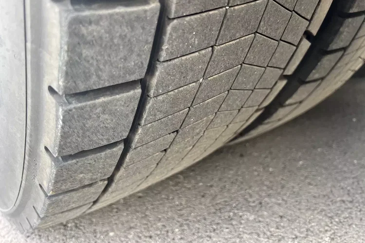 Mercedes 2545 Bigspace , firanka , zdjęcie 14