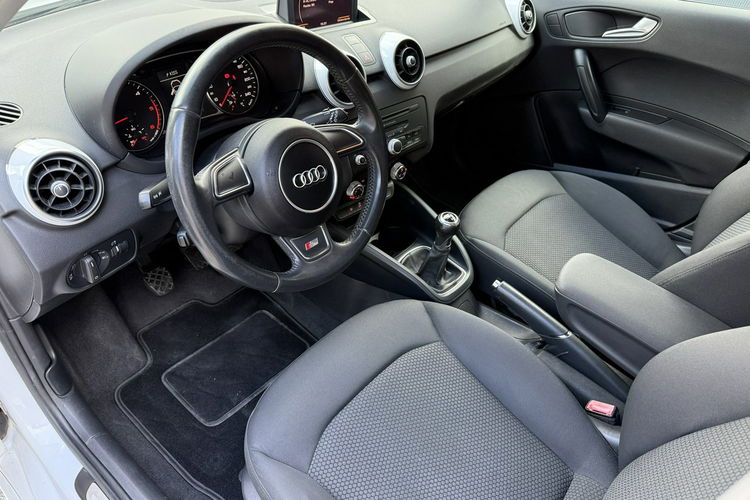 Audi A1 S-Line. Światła Led. Ksenon. zdjęcie 11