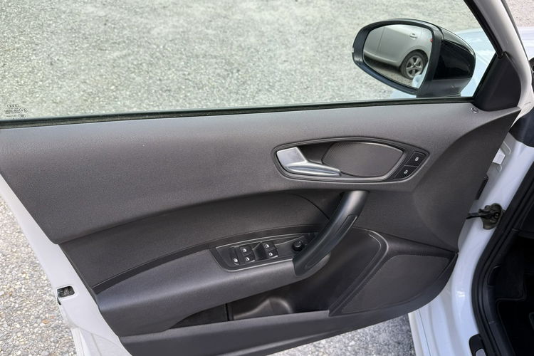 Audi A1 S-Line. Światła Led. Ksenon. zdjęcie 12