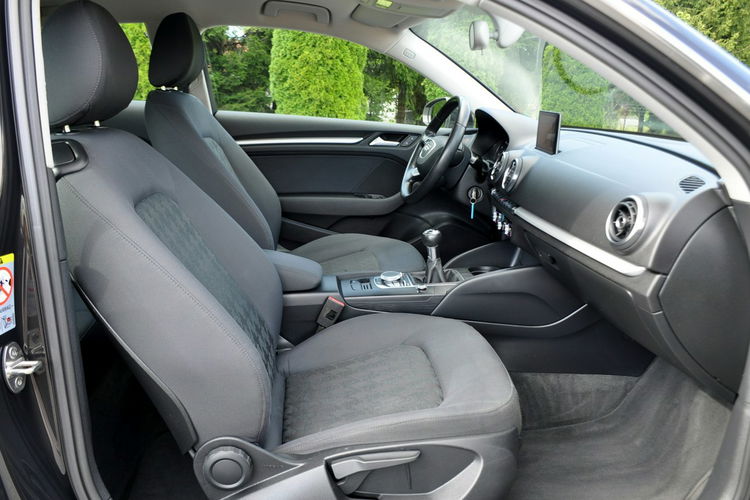 Audi A3 1.4T(122KM) Bi-Xenon Led Duża Navi Klimatronik Welur Chrom Alu17"ASO zdjęcie 17