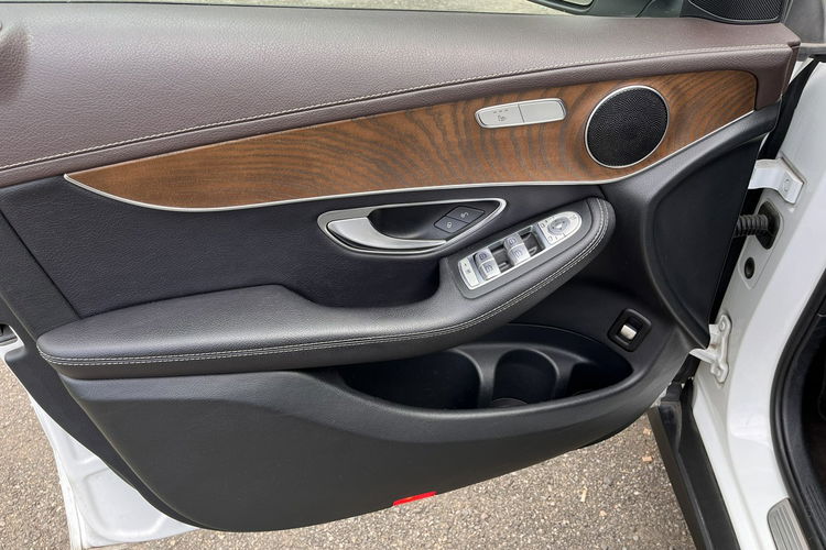 Mercedes GLC 220 GLC Coupe Serwis ASO Bezwypadkowy Polski Salon Ideał Tylko 136T.km zdjęcie 20