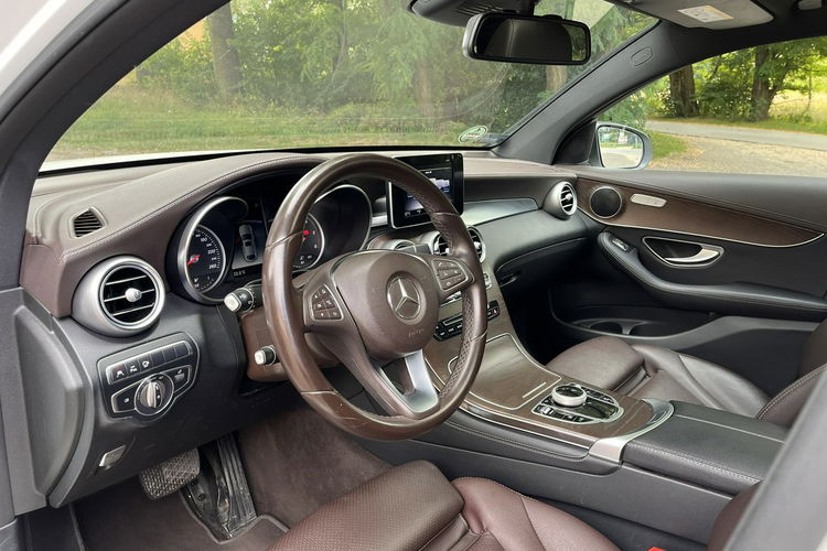 Mercedes GLC 220 GLC Coupe Serwis ASO Bezwypadkowy Polski Salon Ideał Tylko 136T.km zdjęcie 22