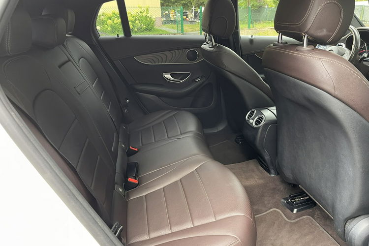 Mercedes GLC 220 GLC Coupe Serwis ASO Bezwypadkowy Polski Salon Ideał Tylko 136T.km zdjęcie 27