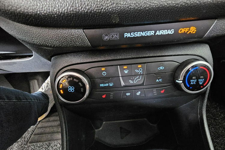 Ford Fiesta Automat, grzana kierownica, tempomat, radar, nawigacja, serwis, zdjęcie 22