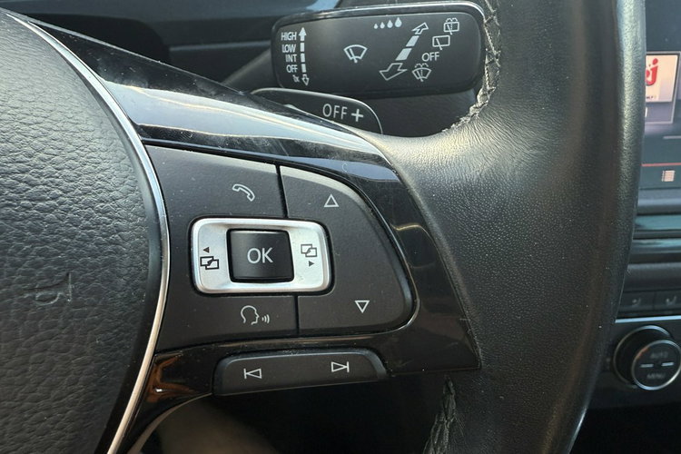 Volkswagen Taigun 2.0tsi 180KM automat 4-Motion full led Navi kamera radar zamiana gwara zdjęcie 13
