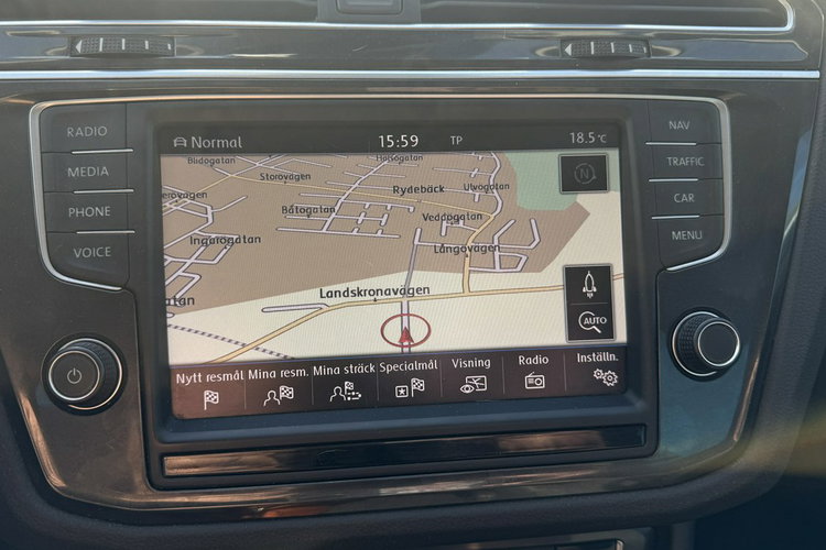 Volkswagen Taigun 2.0tsi 180KM automat 4-Motion full led Navi kamera radar zamiana gwara zdjęcie 15