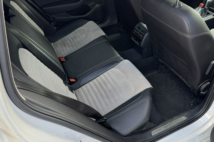 Volkswagen Passat 2.0tdi 190KM 4-Motion skóry zamsz radar acc tempomat asyst.park.1.r.gw zdjęcie 12