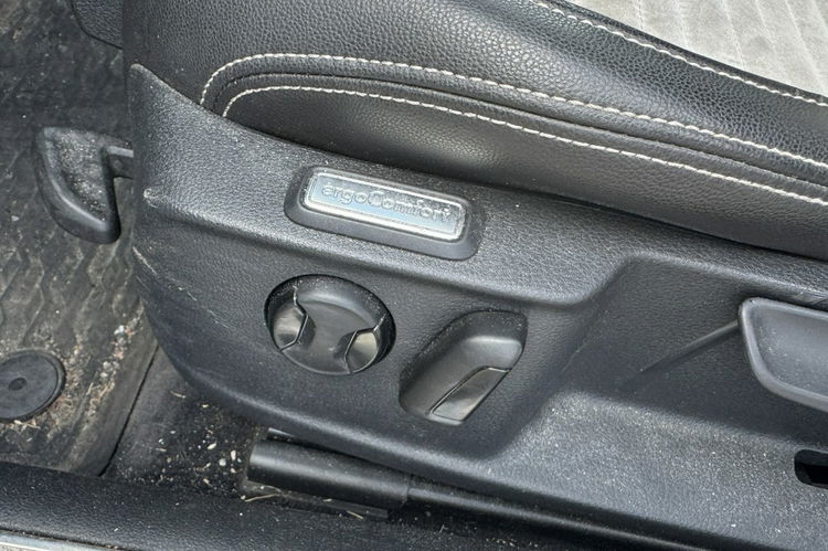 Volkswagen Passat 2.0tdi 190KM 4-Motion skóry zamsz radar acc tempomat asyst.park.1.r.gw zdjęcie 15