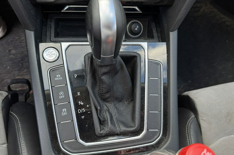 Volkswagen Passat 2.0tdi 190KM 4-Motion skóry zamsz radar acc tempomat asyst.park.1.r.gw zdjęcie 21
