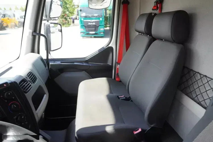 Renault D12 / Nowa laweta ocynkowa / r.2025 / długość 840 cm zdjęcie 23