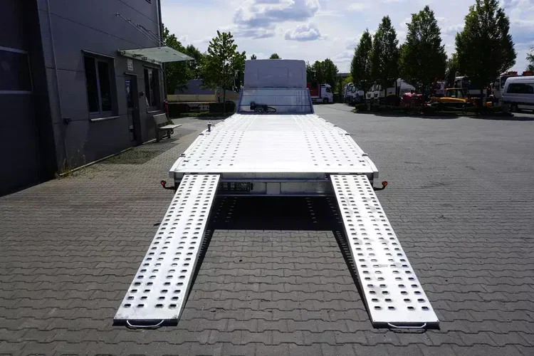 Renault D12 / Nowa laweta ocynkowa / r.2025 / długość 840 cm zdjęcie 4