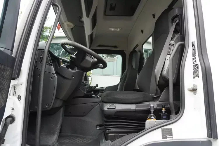 Mercedes Arocs 2636 / 6x4 / HDS Fassi / Wywrotka 3 str / Bortmatic zdjęcie 21