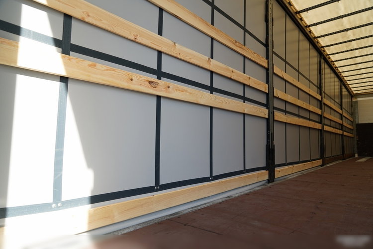 Schmitz FIRANKA STANDARD / DWIE OSIE PODNOSZONE / OSIE / SPROWADZONA zdjęcie 16