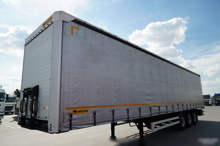 Wielton / FIRANKA / STANDARD / OŚ PODNOSZONA /  PLANDEKA ZBROJONA  zdjęcie 4