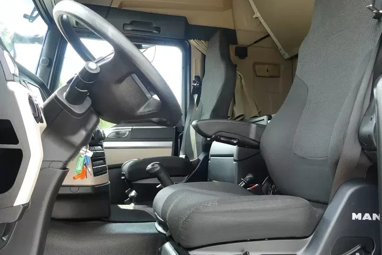 MAN TGL 12.250 / FIRANKA 7.70 + WINDA / EURO 6 / GLOB / IDEALNY STAN / zdjęcie 20