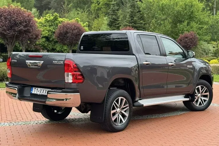 Toyota hilux zdjęcie 16