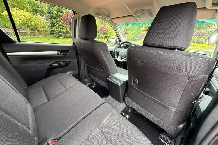 Toyota hilux zdjęcie 38