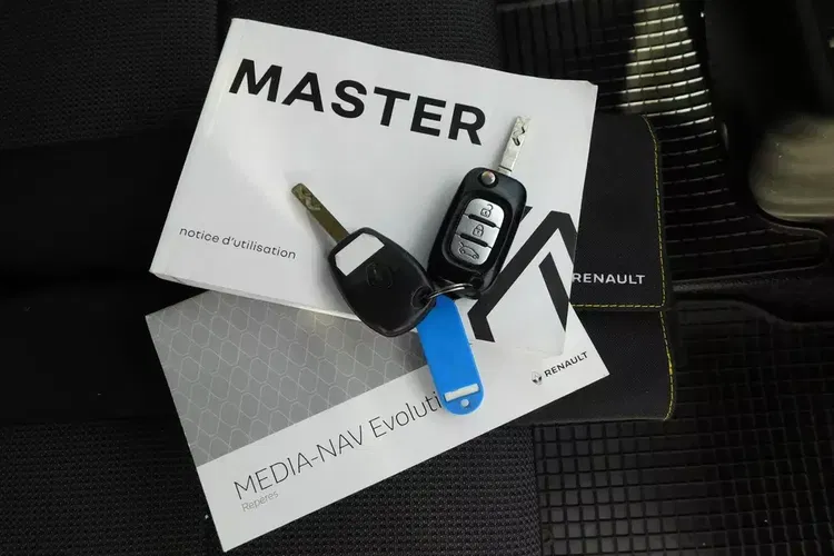 Renault Master zdjęcie 17